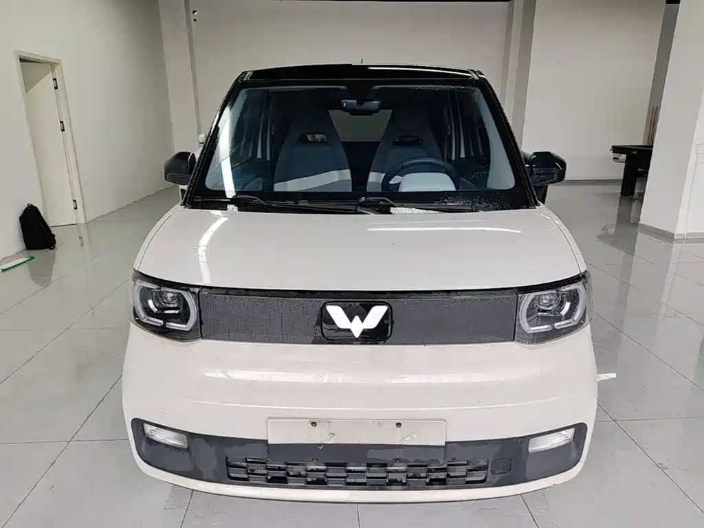 Wuling MINIEV — фото 3