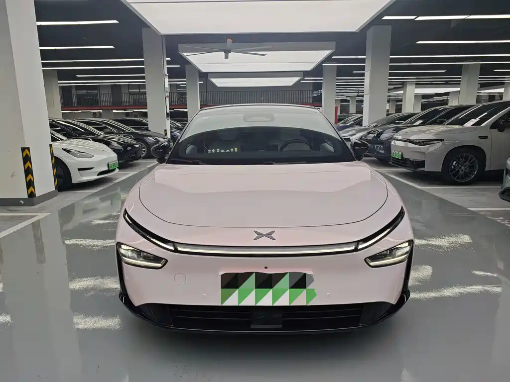 XPeng P7+ — фото 1