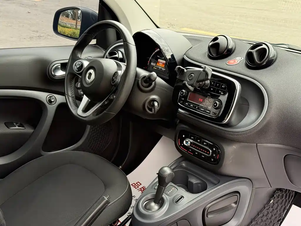 smart Smart Fortwo — фото 8
