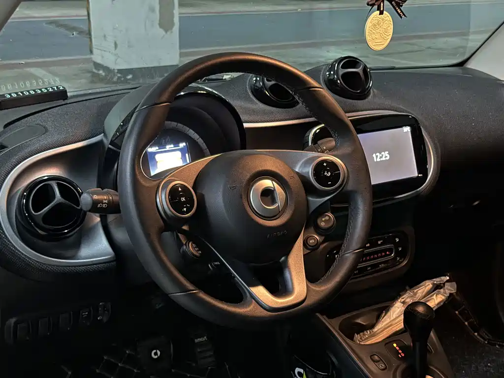 smart Smart Fortwo — фото 4