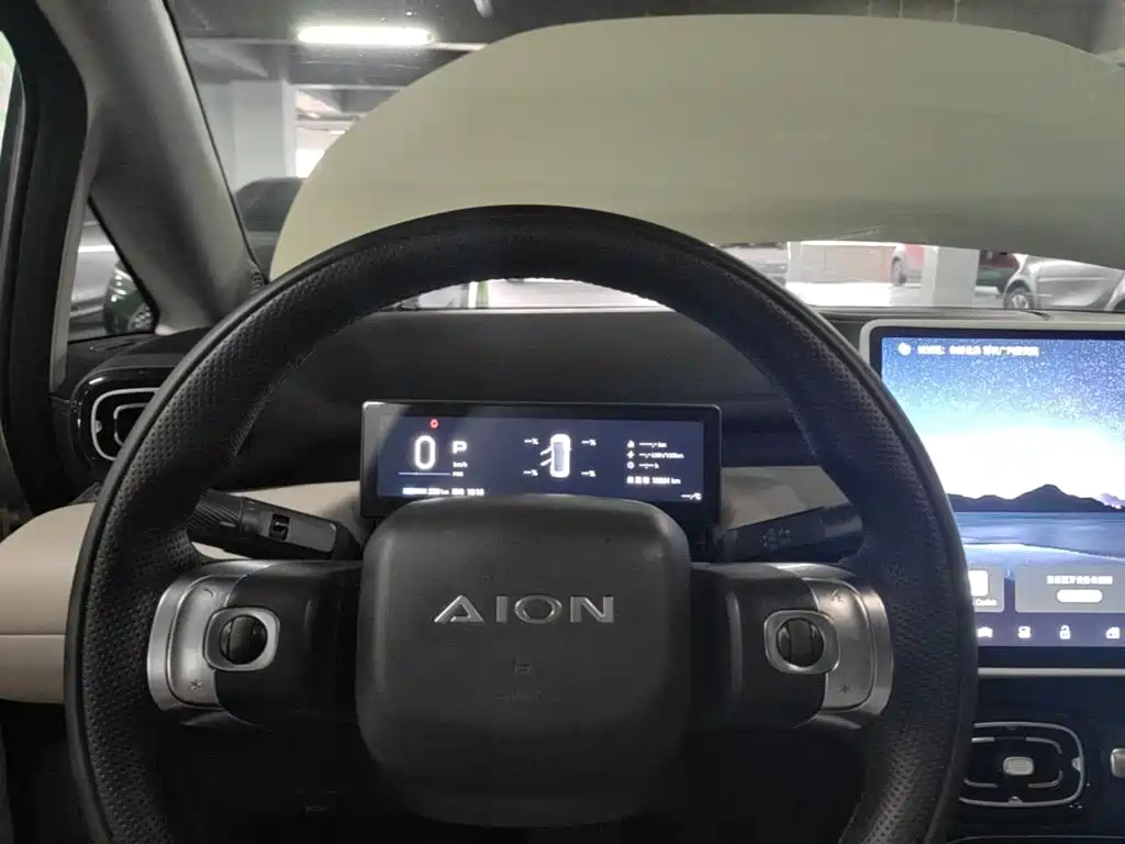 Aion AION UT super — фото 8