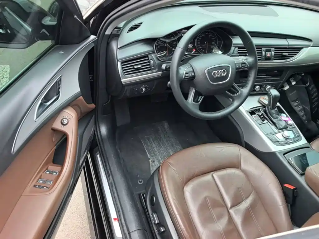Audi A6L — фото 16