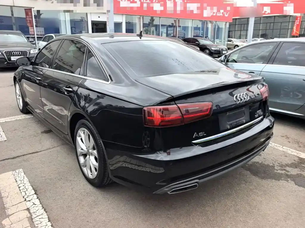 Audi A6L — фото 5