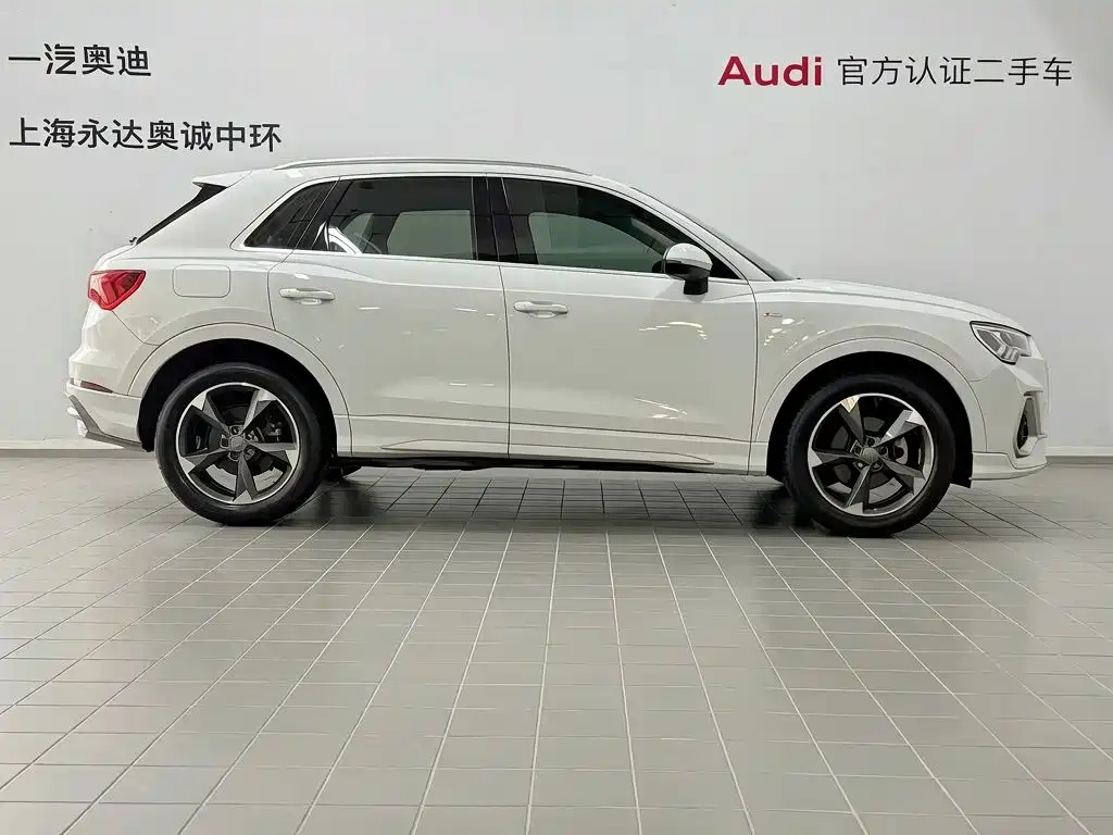 Audi Q3 — фото 3
