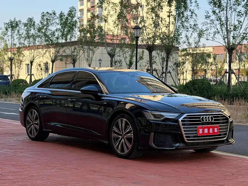 Audi A6L — фото 2