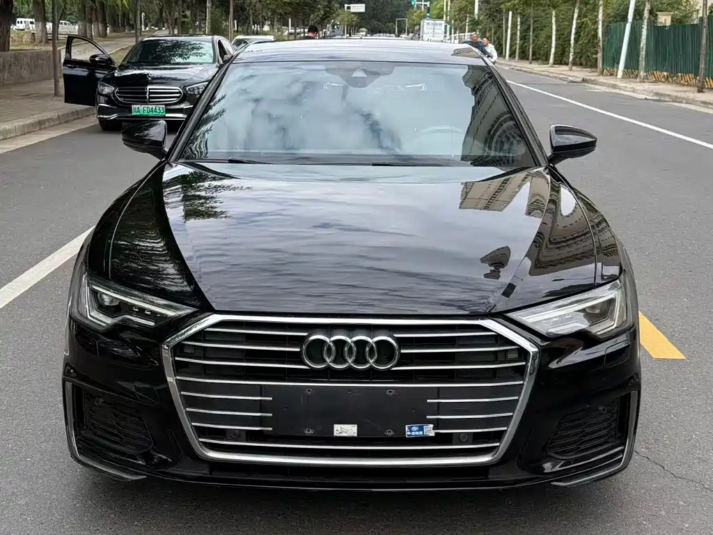 Audi A6L — фото 2
