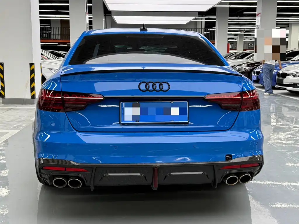 Audi S4 — фото 17