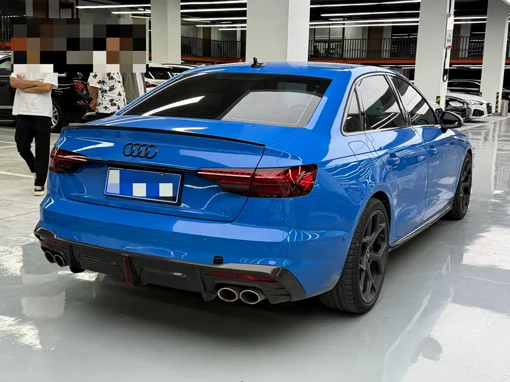 Audi S4 — фото 18