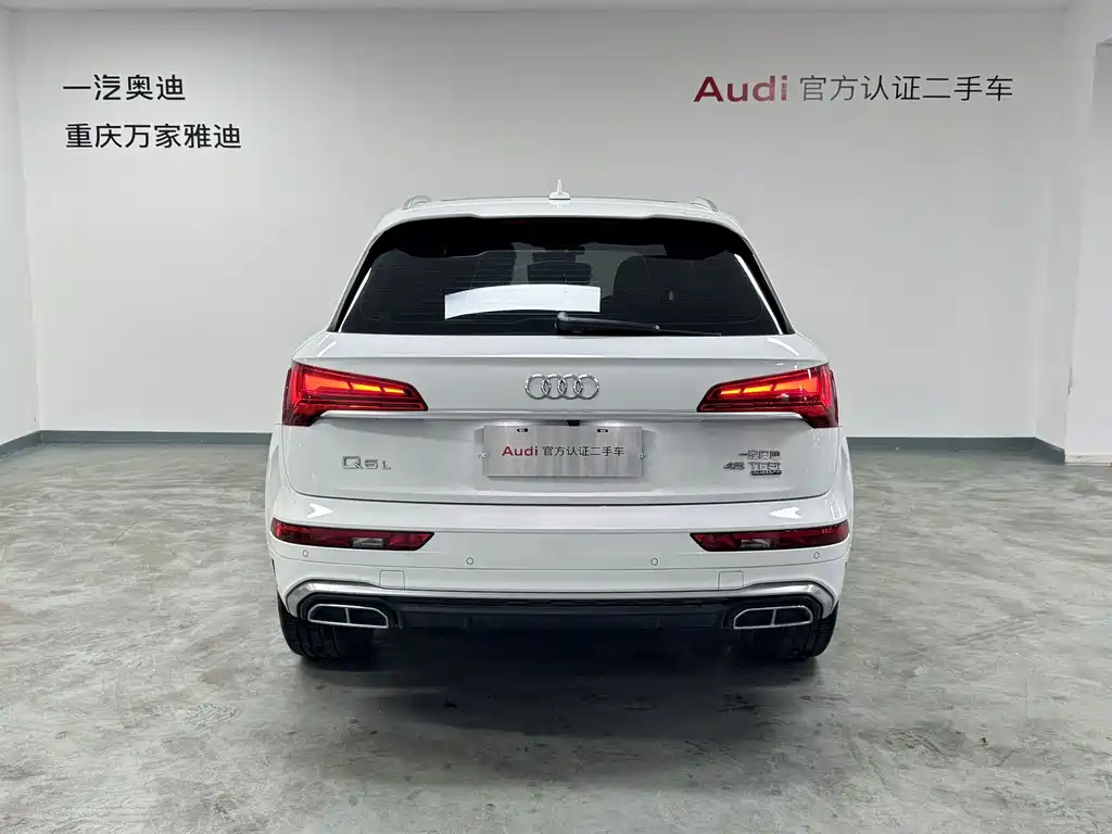 Audi Q5L — фото 4