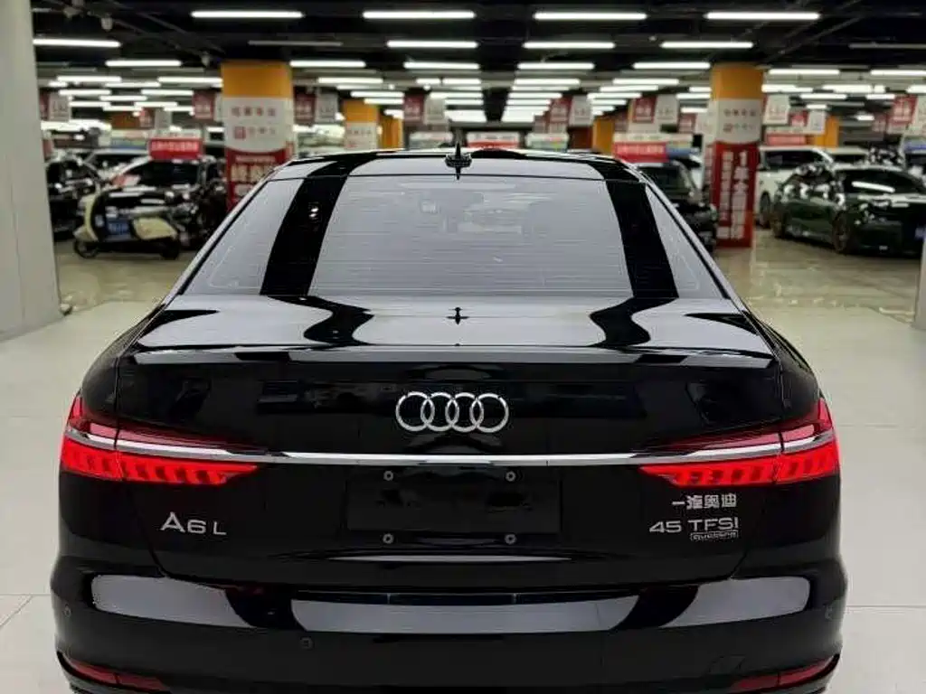 Audi A6L — фото 5