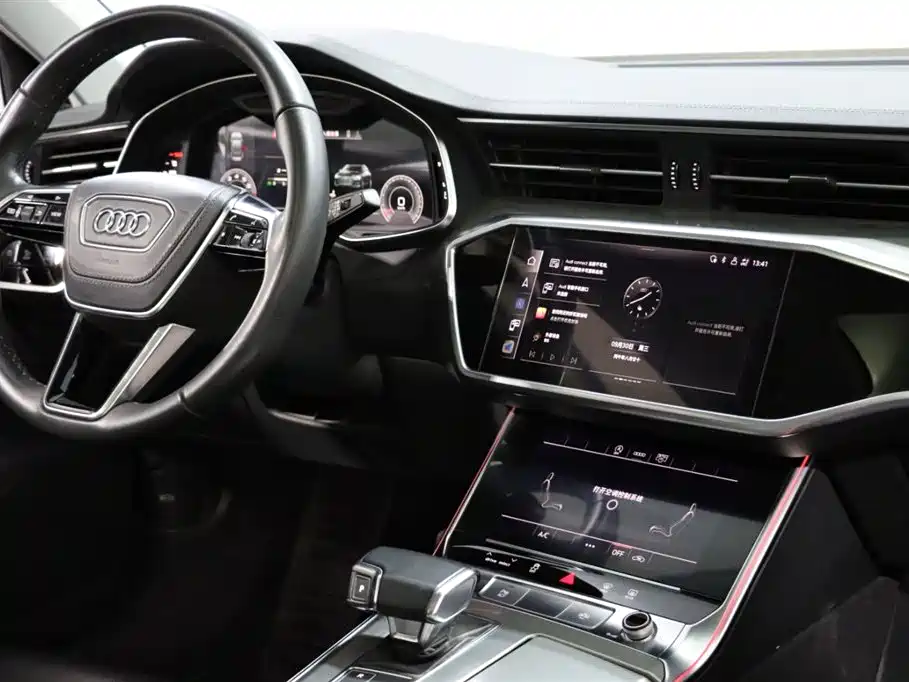 Audi A6L — фото 10