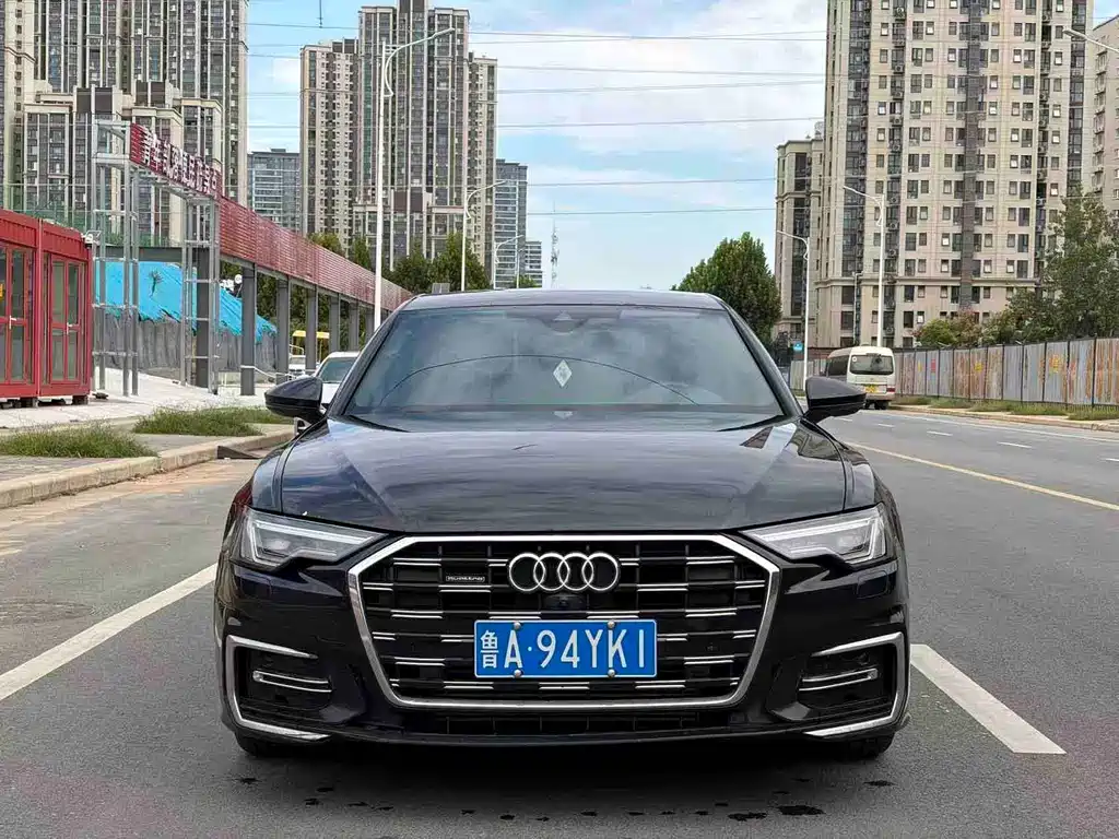 Audi A6L — фото 2