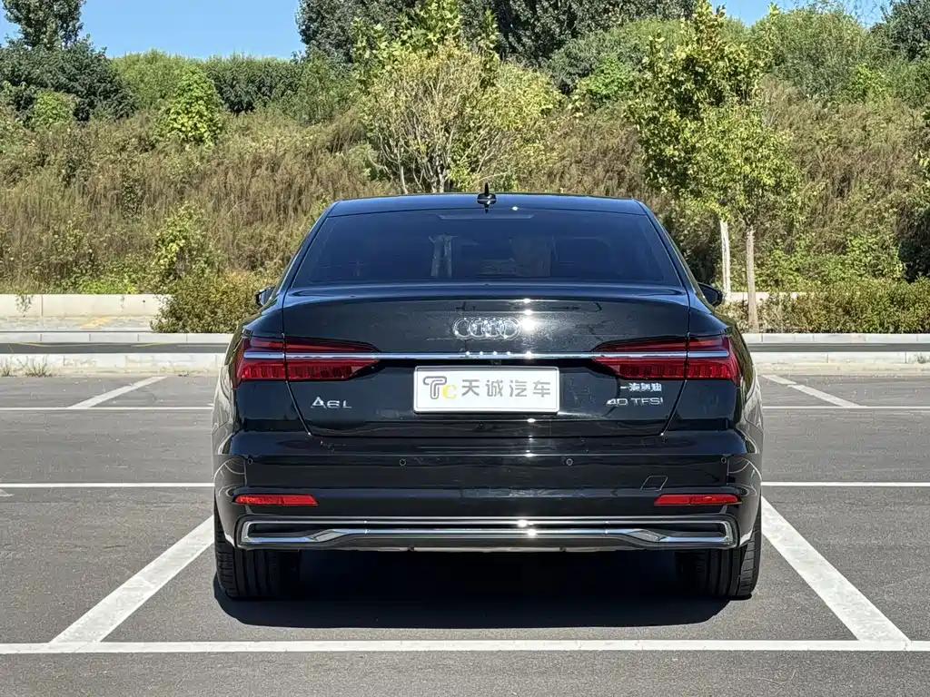 Audi A6L — фото 15