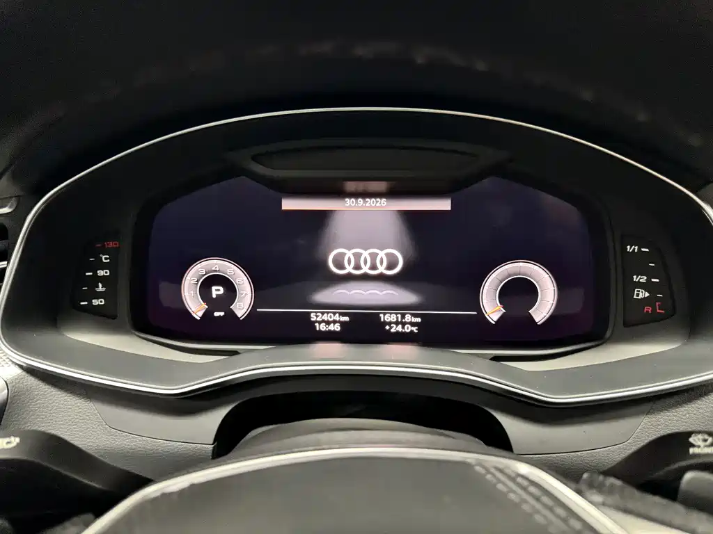 Audi A6L — фото 11