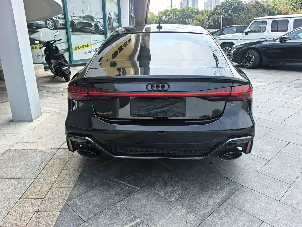 Audi A7 — фото 6