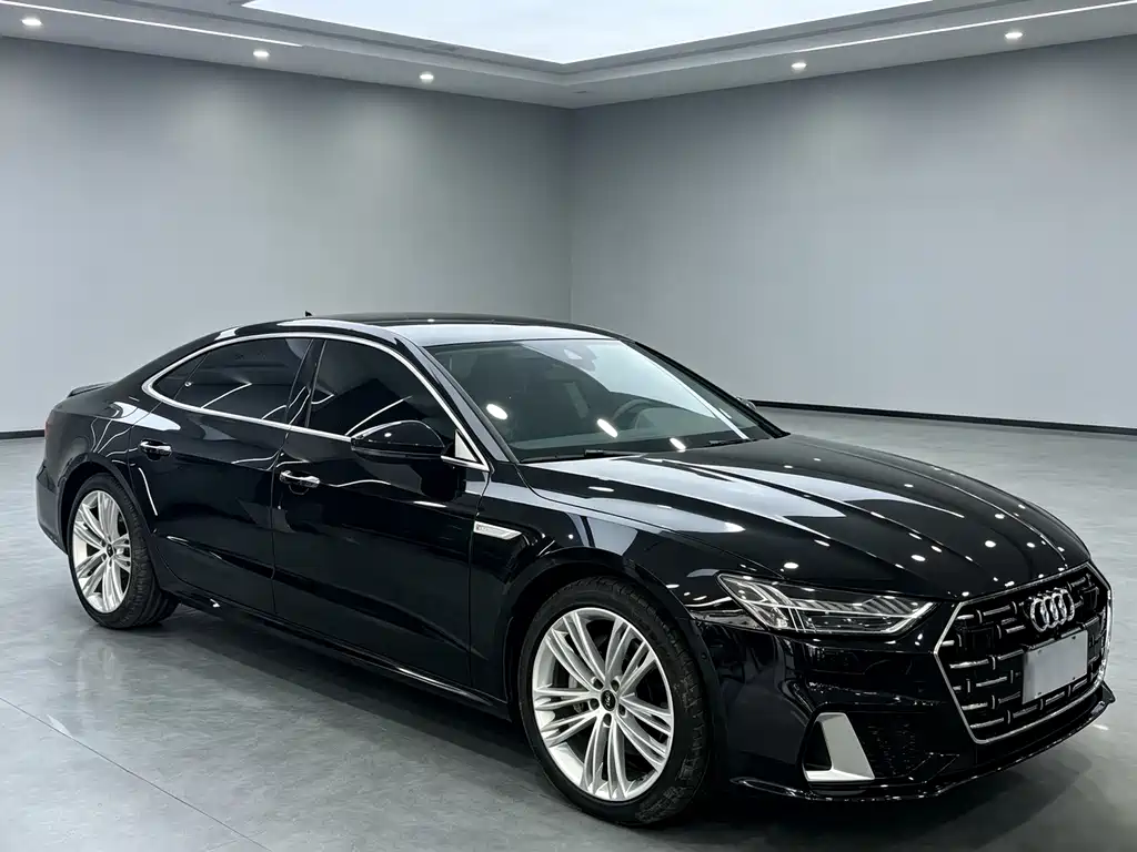 Audi A7L — фото 3