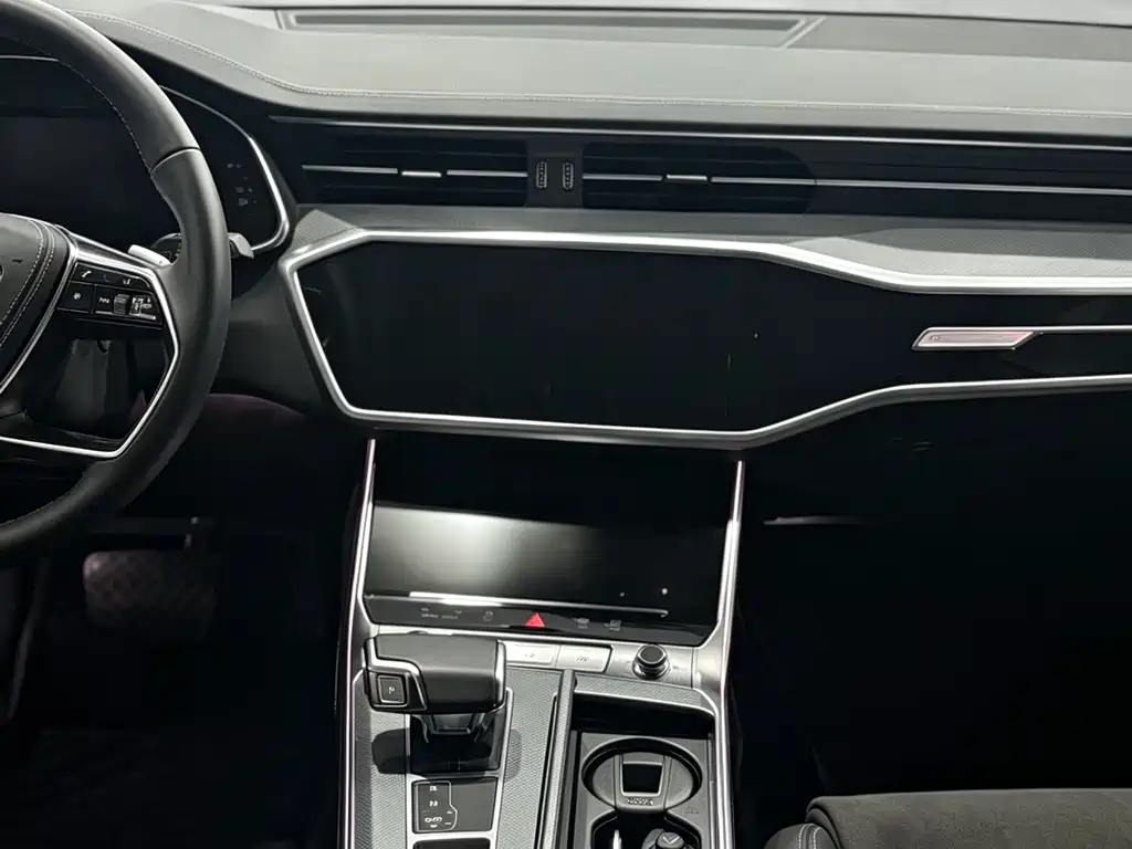 Audi A7L — фото 4