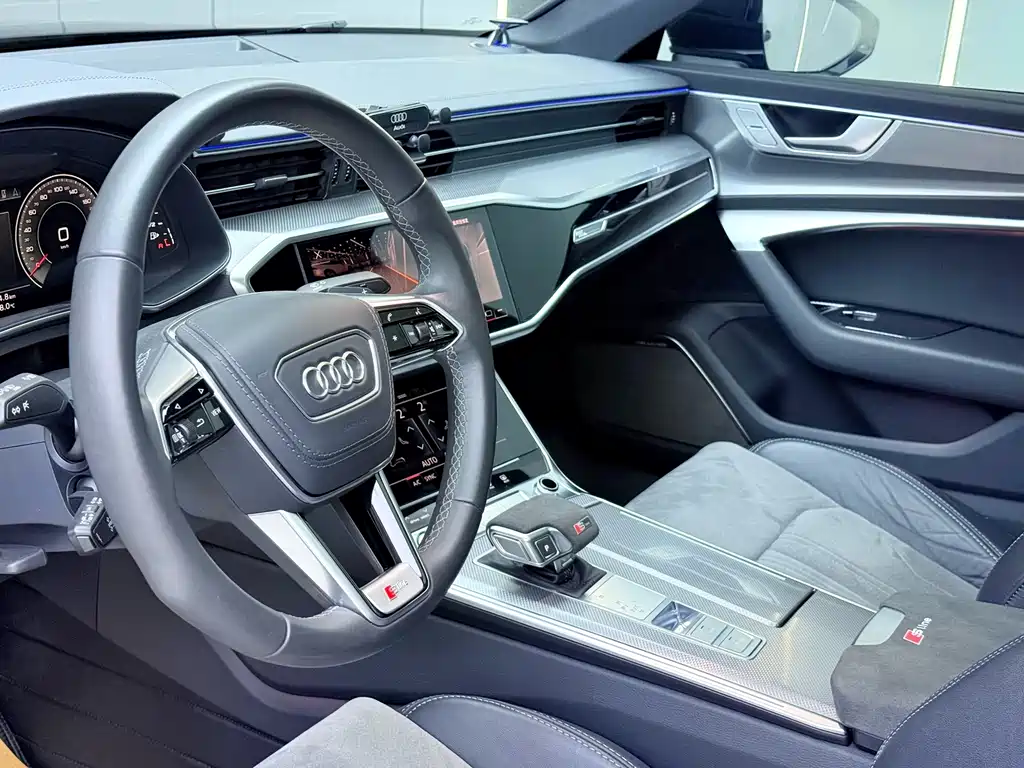 Audi A6L — фото 4