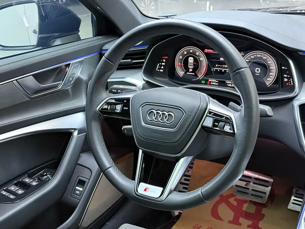 Audi A6L — фото 6
