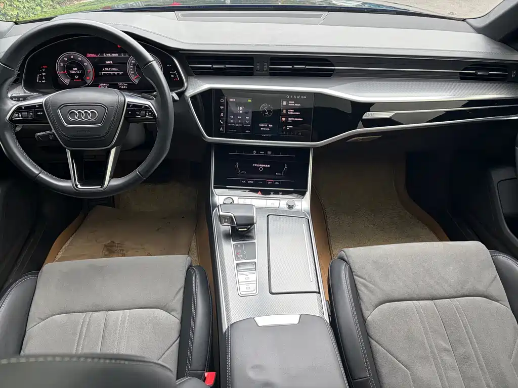 Audi A6L — фото 9