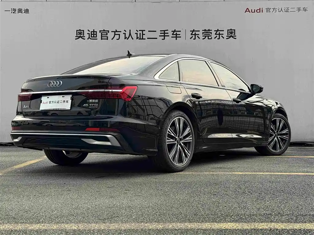 Audi A6L — фото 4