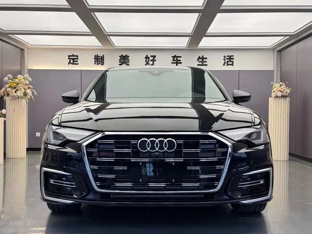 Audi A6L — фото 2