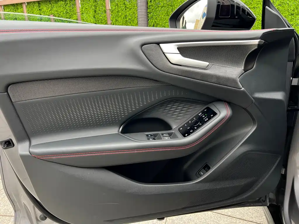 Audi A5L Sportback — фото 21