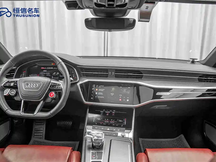 Audi A7L — фото 13