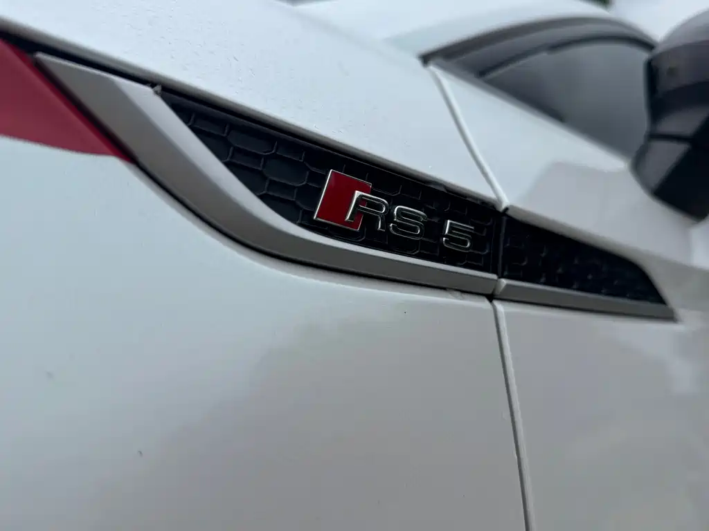 Audi RS 5 — фото 11