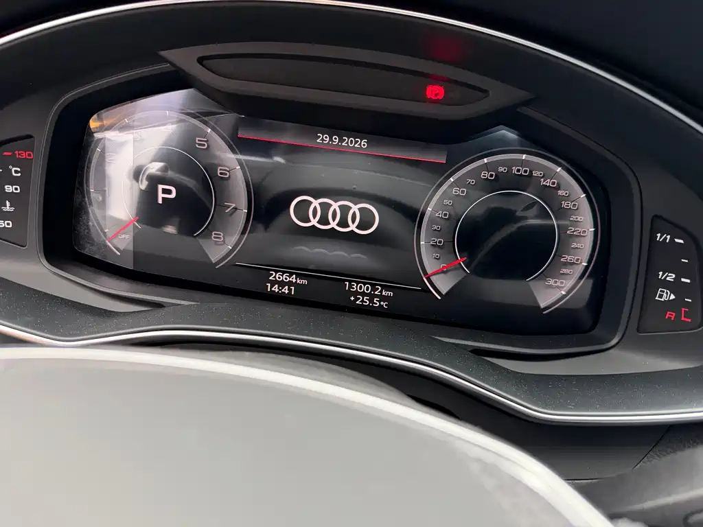 Audi A6L — фото 5