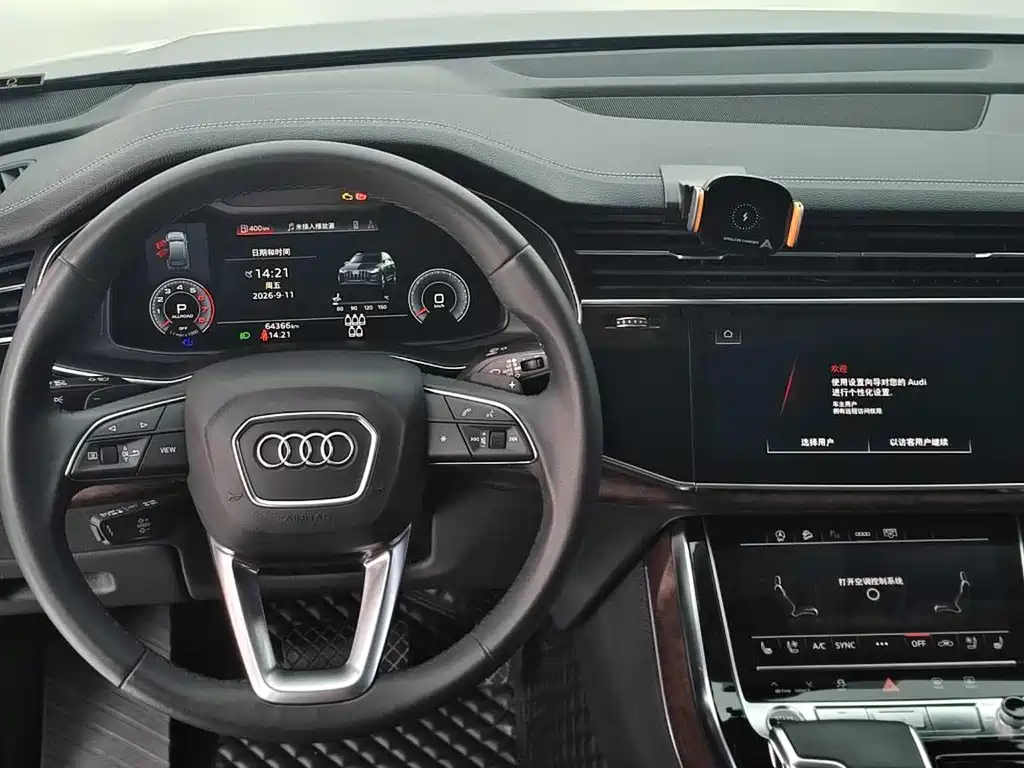 Audi Q7 — фото 4