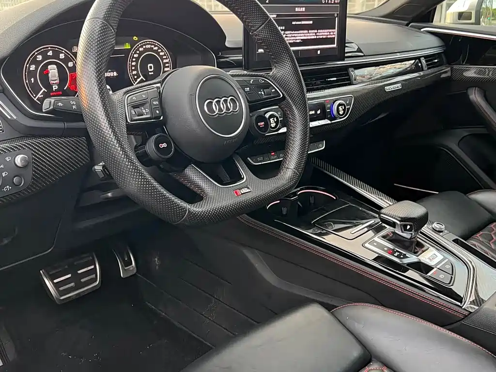 Audi RS 5 — фото 6