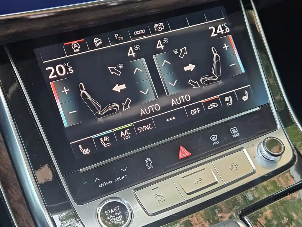 Audi Q7 — фото 15