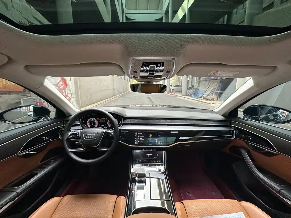 Audi A8 — фото 11