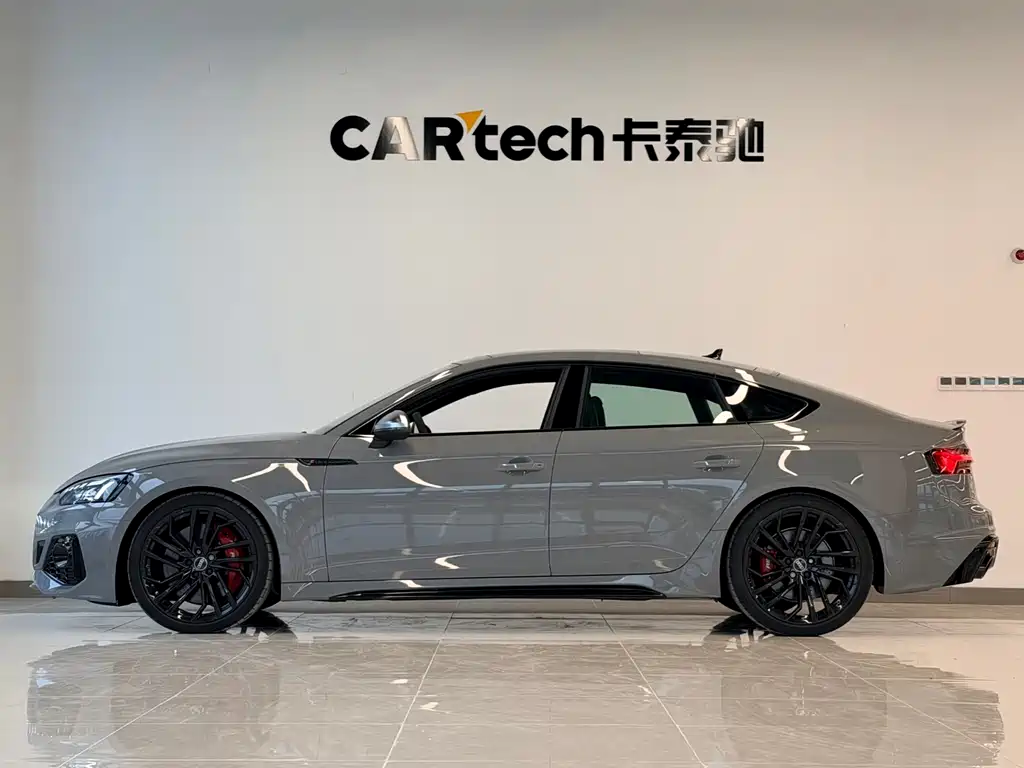 Audi RS 5 — фото 7