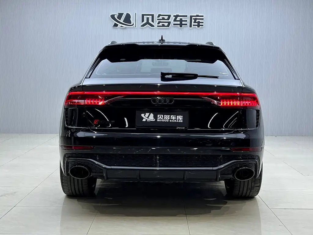 Audi RS Q8 — фото 4