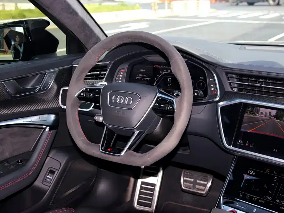 Audi RS 6 — фото 14