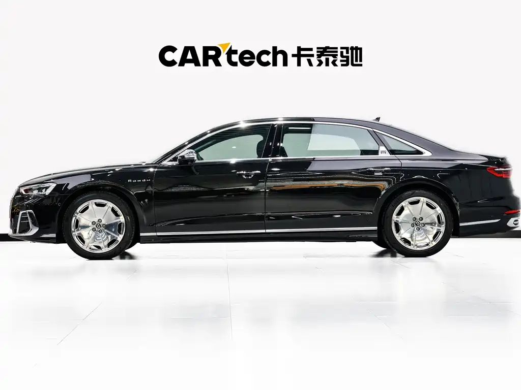 Audi A8 — фото 7