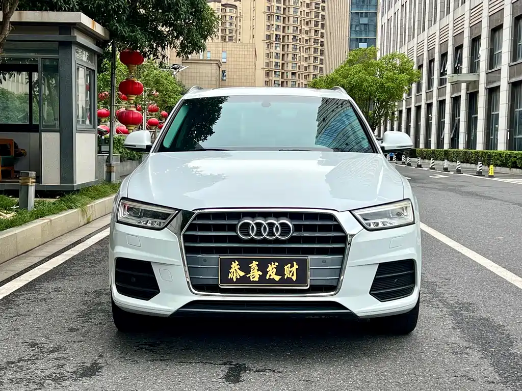 Audi Q3 — фото 2