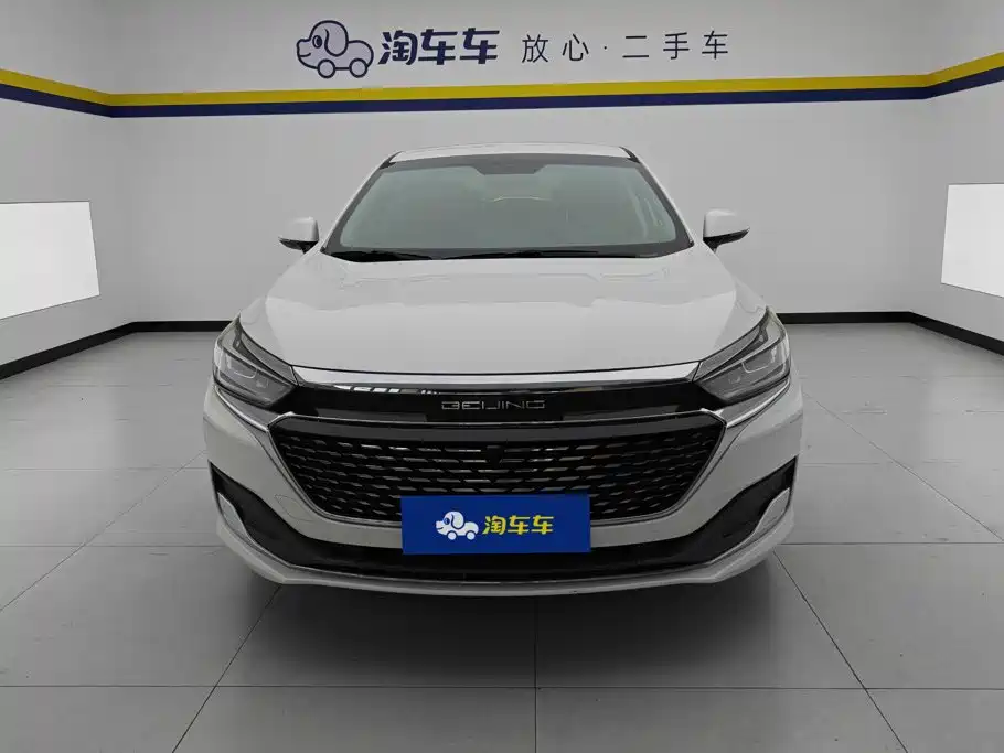 BAIC U7 — фото 2
