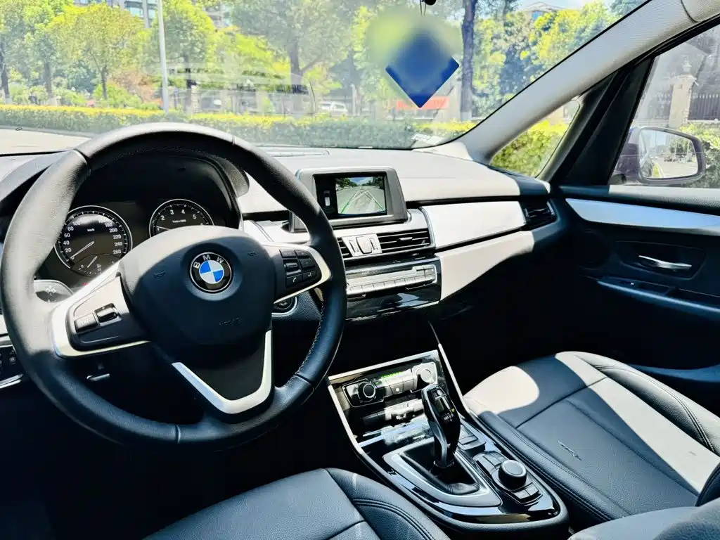 BMW 2 Series Gran Tourer — фото 6