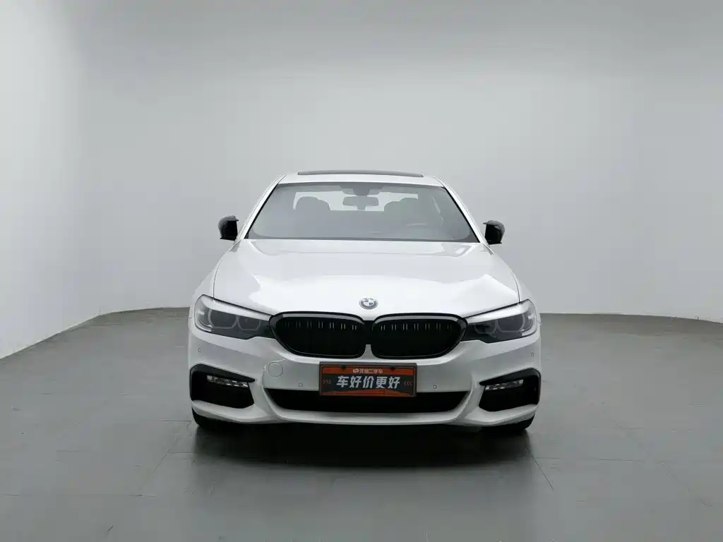 BMW 5 Series — фото 3