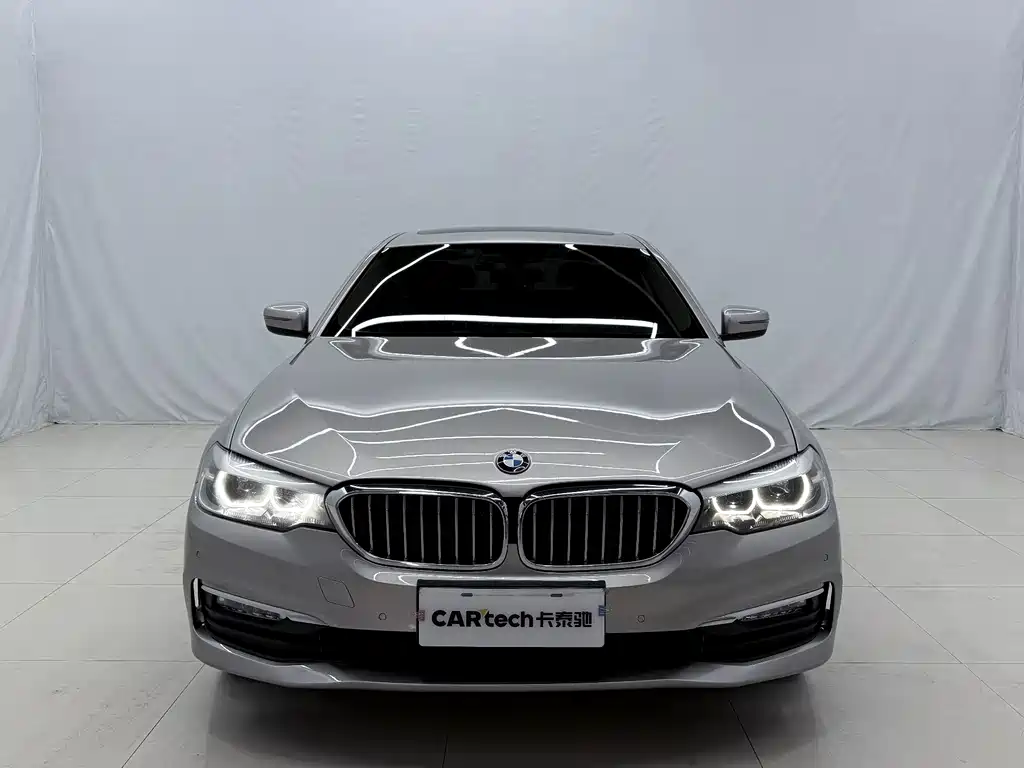 BMW 5 Series — фото 2