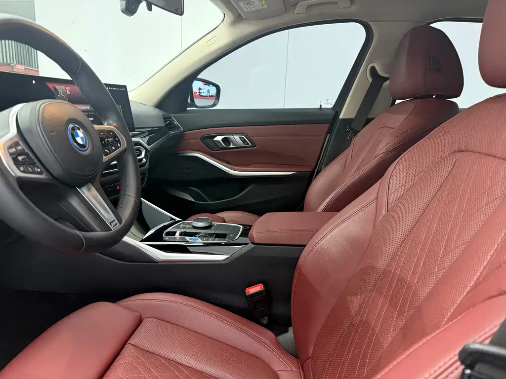 BMW i3 — фото 4