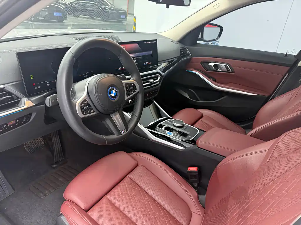 BMW i3 — фото 5