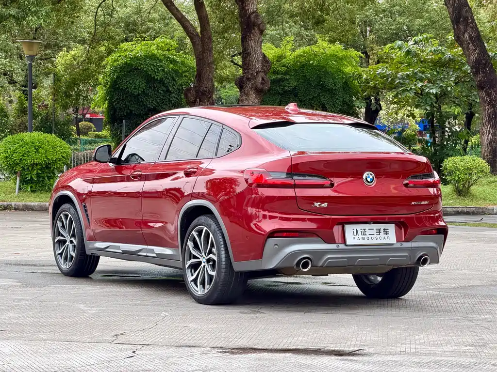 BMW X4 — фото 7