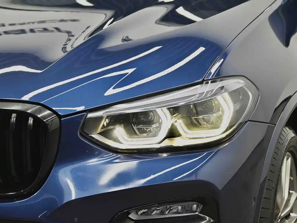 BMW X3 — фото 13