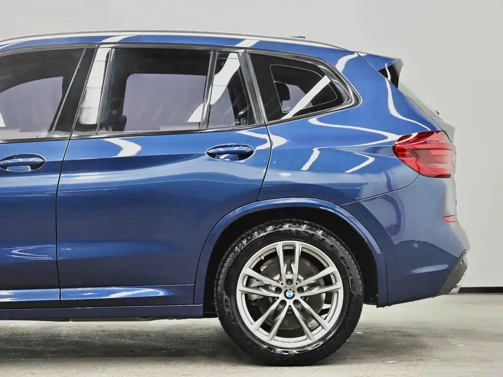 BMW X3 — фото 20