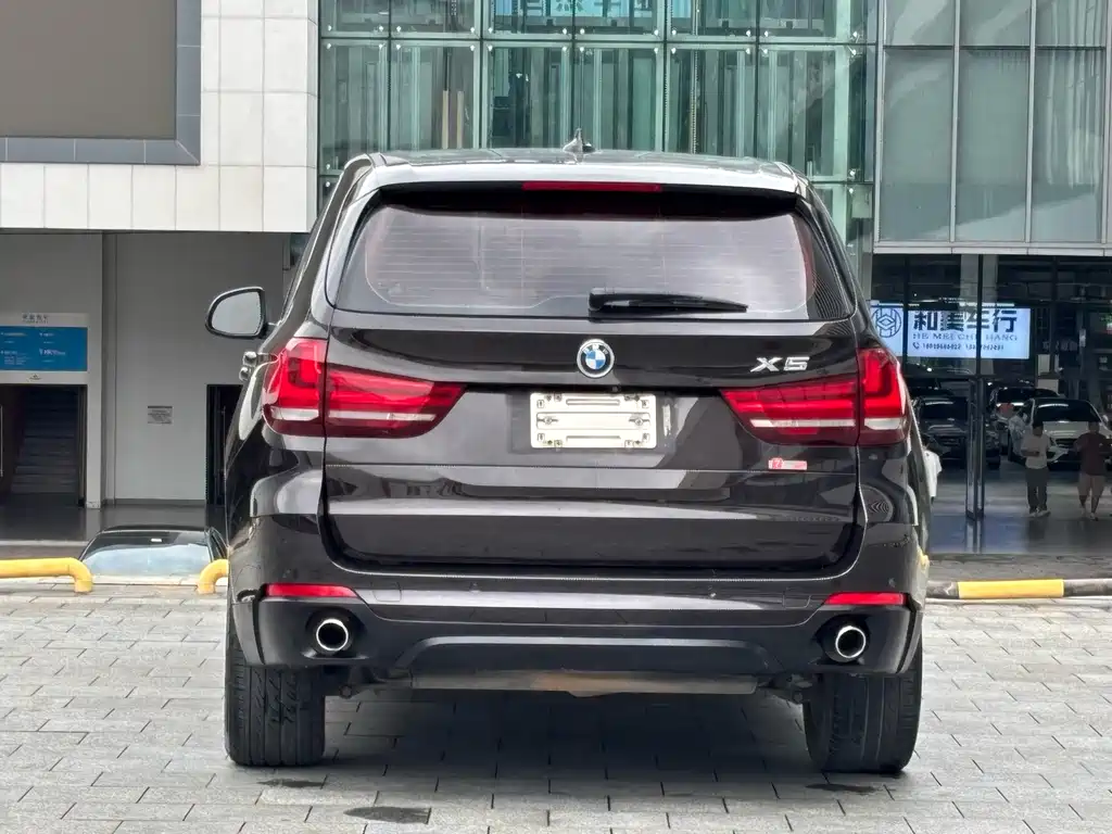 BMW X5 (Import) — фото 11