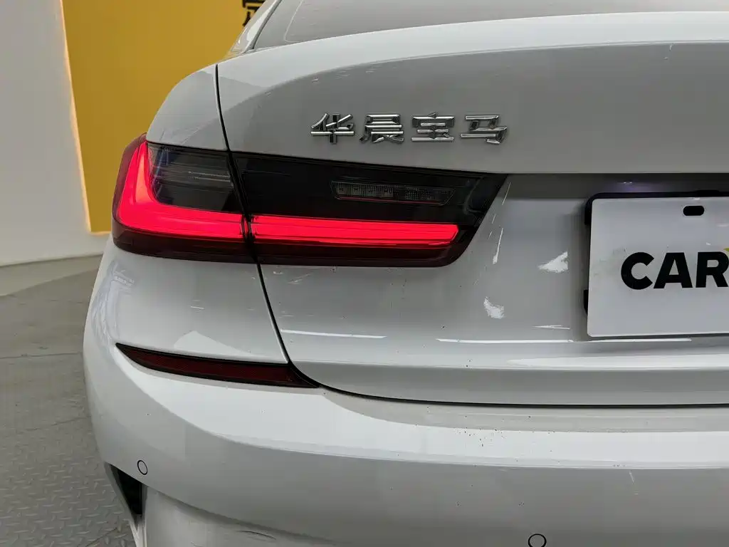 BMW 3 Series — фото 14